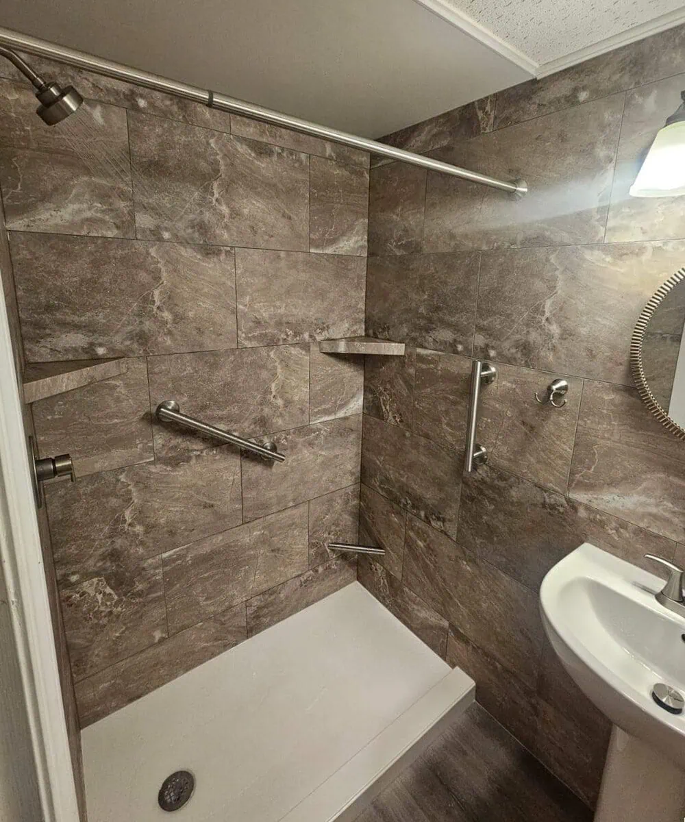 Walk-In Showers for Seniors: Safer Bathroom Remodels